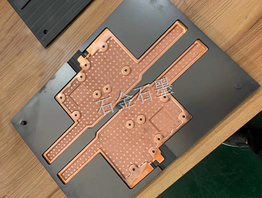 VC均熱板的工作原理是什么？